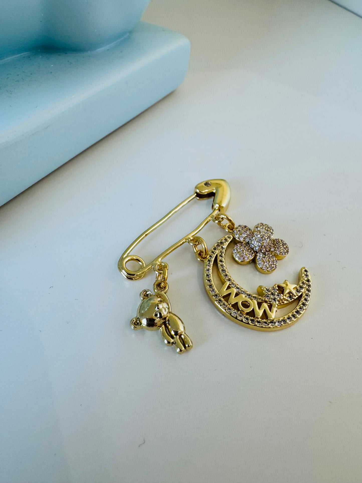 Broche charm oso (Mom)